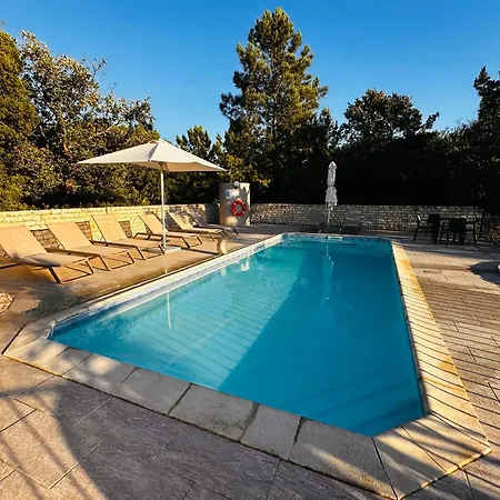 Quinta Boa Vida Vila